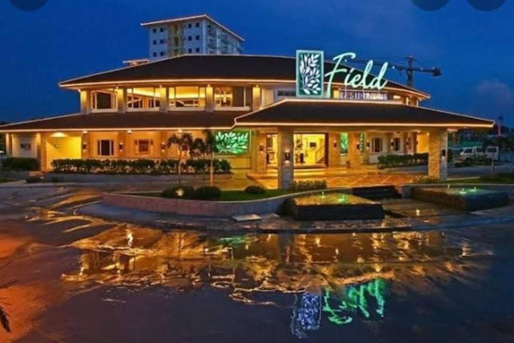 Field Residences Paranaque City 외부 사진